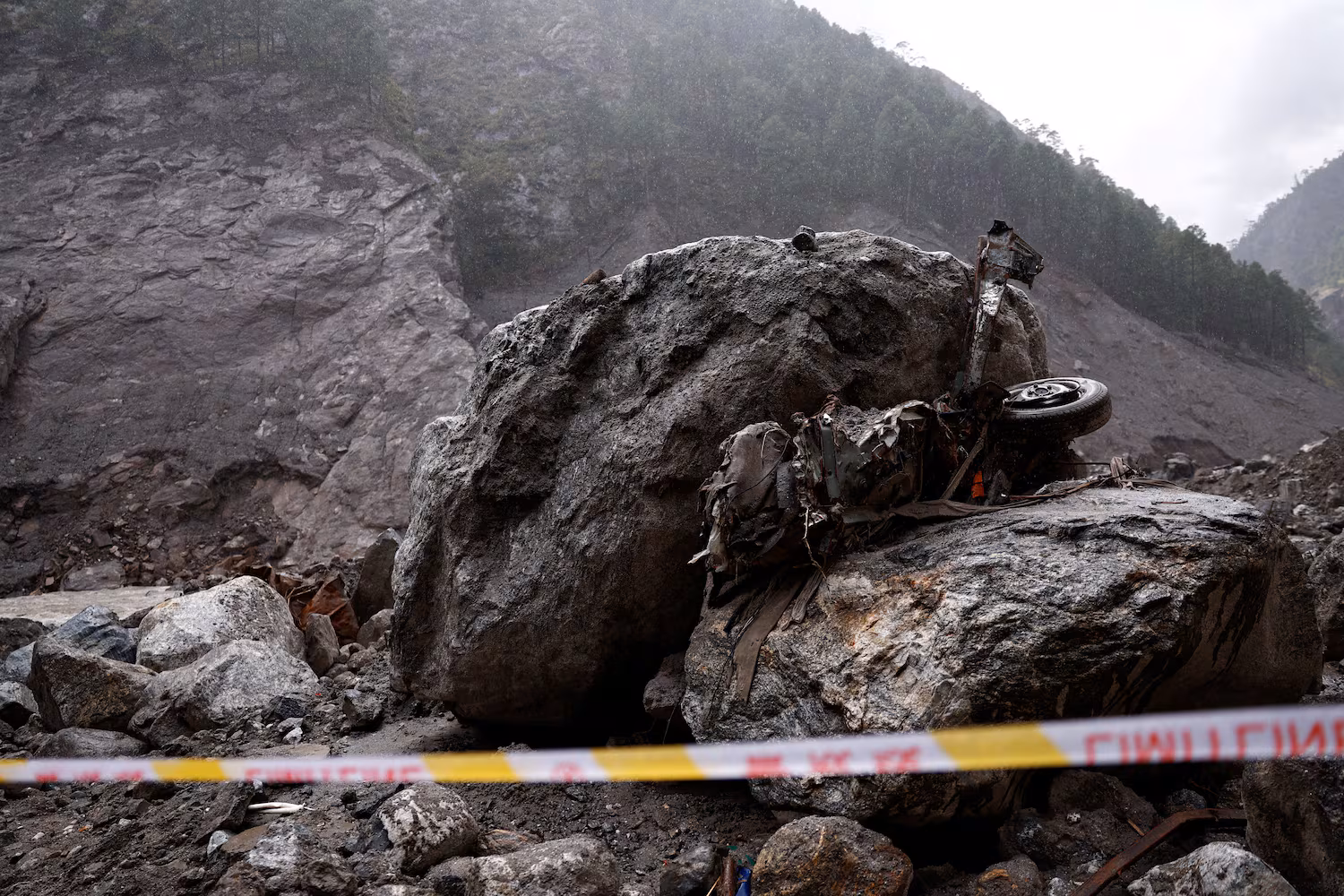 China Confirms 43 Mudslide Deaths; Local Reports 26 in One Village
